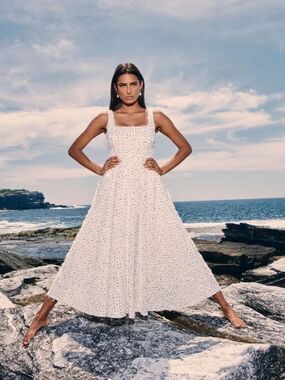 Sonya Moda Valentino Midi Sydney Ivory Lace & Sequin Dress size Med
